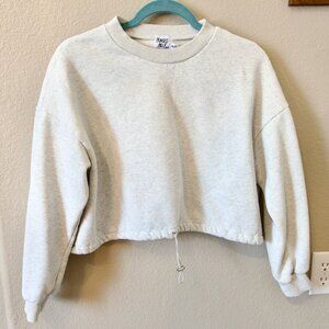 Princess Polly - Brigitta Cropped Sweatshirt - Size M - Color: Grey